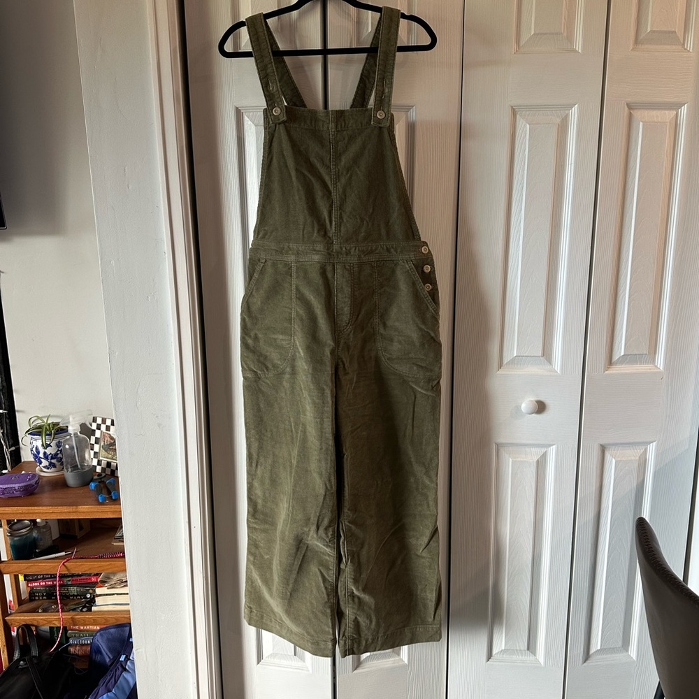 Patagonia Olive Green Corduroy Jumpsuit Overalls